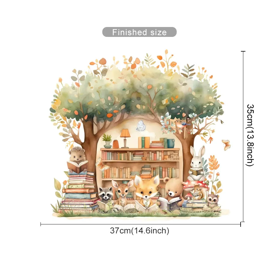 Illustration of animals in a treehouse with bookshelves, surrounded by trees and plants, with dimensions displayed.