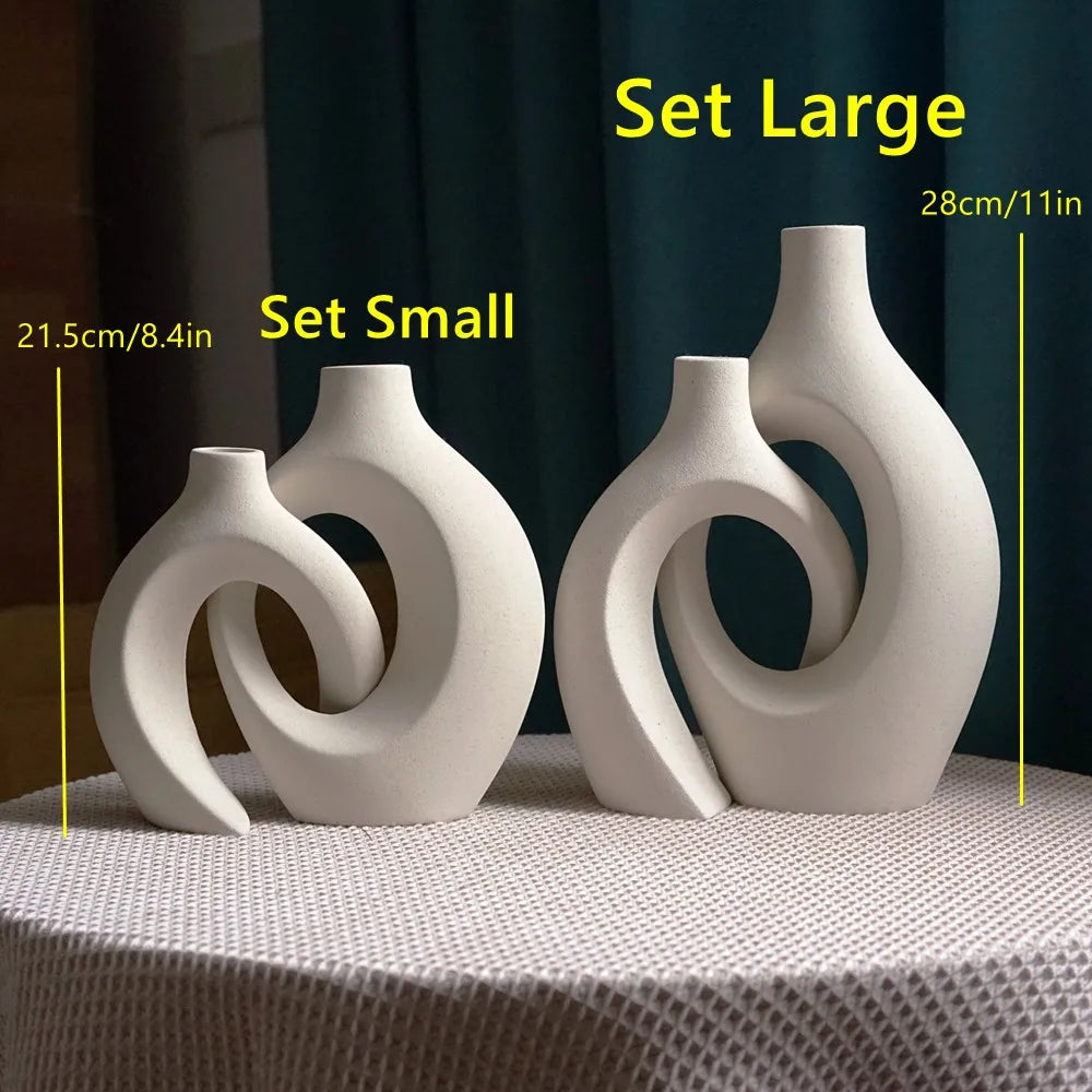 Ceramic Snuggle Vase For Creative Floral Decoration Modern Art Sculpture For Living Room Coffee Tabletop Ornament For Nordic Home Decoration
