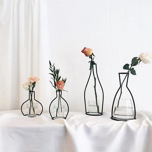 Nordic Line Art Minimalist Iron Frame Tabletop Vase For Kitchen Living Room Table Simple Modern Decoration Scandinavian Home Interior Styling