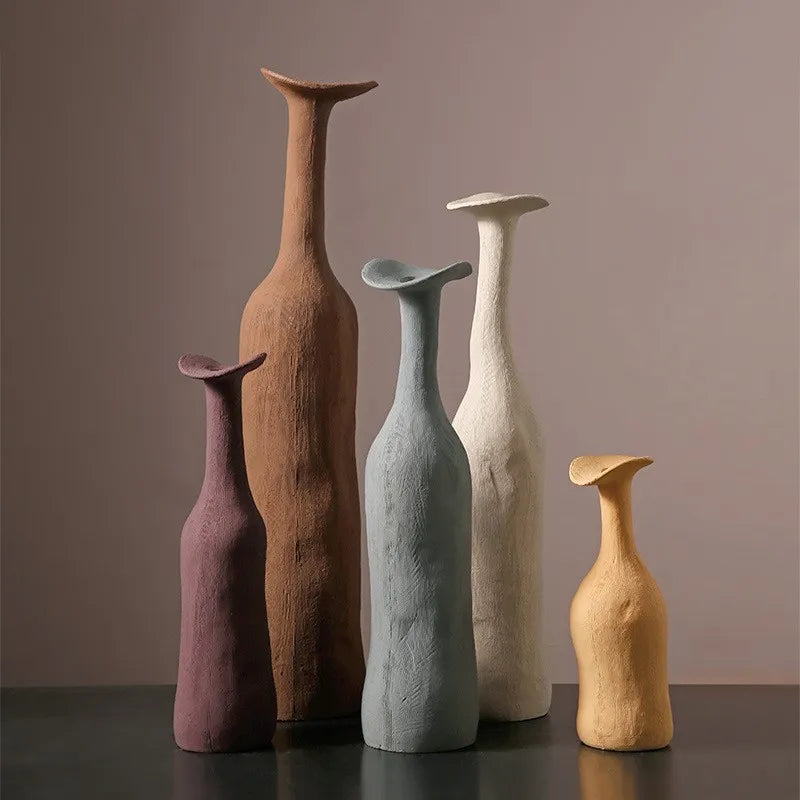 Abstract Sculptural Ceramic and Porcelain Vases – Tall Organic‑Shaped Matte Art Terracotta Pottery for Modern Minimalist Home Décor Displays