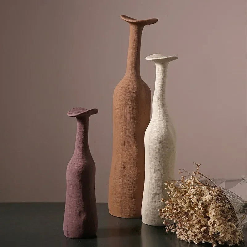 Abstract Sculptural Ceramic and Porcelain Vases – Tall Organic‑Shaped Matte Art Terracotta Pottery for Modern Minimalist Home Décor Displays
