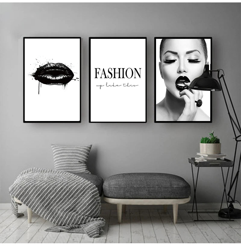 Black Lip Gloss Fashion Beauty Poster Wall Art Fine Art Canvas Prints Minimalist Black White Pictures For Studio Living Room Bedroom Salon Art Decor 2025