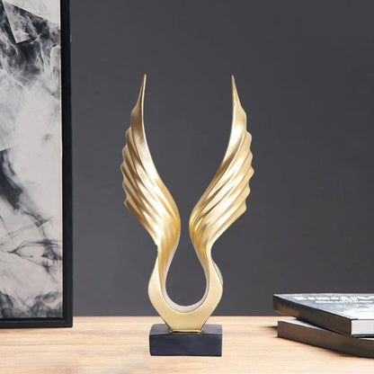 Golden Angel Wings Sculpture Hand Crafted Resin Statue For Living Room Coffee Table Sideboard Mantelpiece Light Luxury Nordic Home Decor Accessories