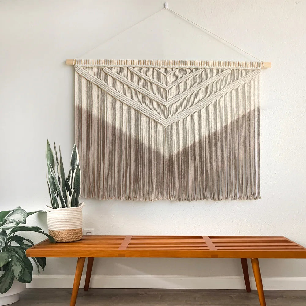 Hand Woven Nordic Macrame Wall Hanging Decoration Jacquard Geometric Modern Aesthetics Design Neutral Colors Centerpiece Textured Wall Decor For Living Room, Bedroom Wall Decor.&nbsp;

SPECIFICATIONS

Type: Nordic Macrame Hanging Wall Decoration.&nbsp;
Details: Handwoven Craftwork For Wall Hanging.
Material: Polyester / Cotton.
Pattern Type: Geometric.
Style: Jacquard.
Technics: Hand woven.&nbsp;