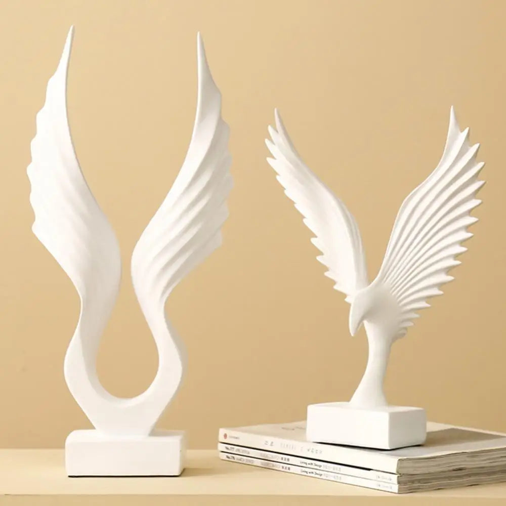 Golden Angel Wings Sculpture Hand Crafted Resin Statue For Living Room Coffee Table Sideboard Mantelpiece Light Luxury Nordic Home Decor Accessories