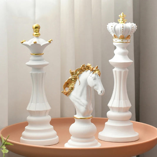King Queen Knight Luxury Chess Pieces Home Decor Ornaments Carved Resin Statuettes For Living Room Coffee Table Mantelpiece Light Luxury Home Interior Decor Accessories