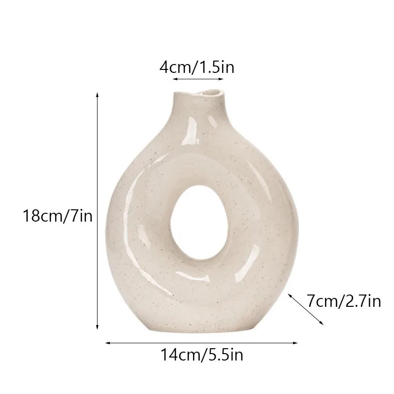 Modern Abstract Sculptural Loop Vases – Minimalist Hollow‑Circle Ceramic Décor Pieces with Glossy Finish for Contemporary Neutral Home Styling