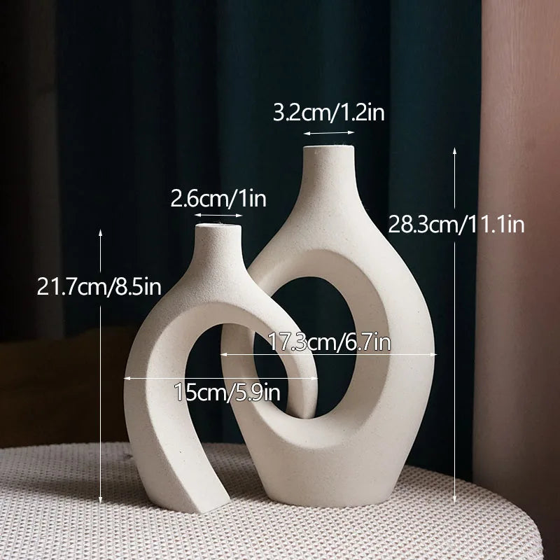 Ceramic Snuggle Vase For Creative Floral Decoration Modern Art Sculpture For Living Room Coffee Tabletop Ornament For Nordic Home Decoration