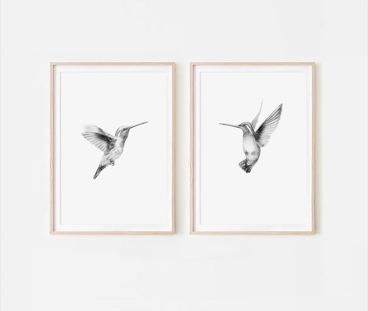 Set of 2Pcs Vintage Birds Wall Art Fine Art Canvas Prints Neutral Tones Retro Illustrations of Birds Artworks For Farmhouse Kitchen Living Room Simple Bedroom Home Decor 
