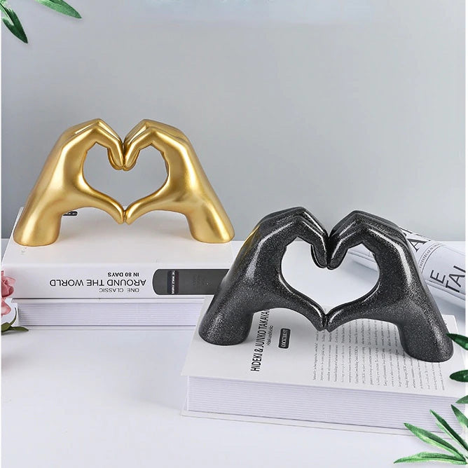 Heart Gesture Love Sculpture Abstract Golden Ebony Figurine Ornamental Decoration For Coffee Table Desktop Bedroom Living Room Nordic Home Decor